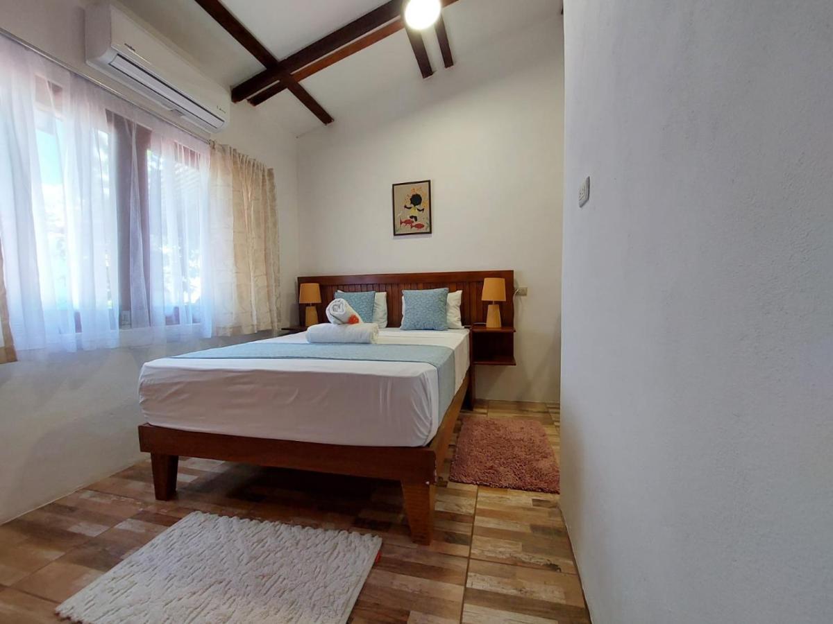 Casa Thirema Tortuguero Hotel Buitenkant foto