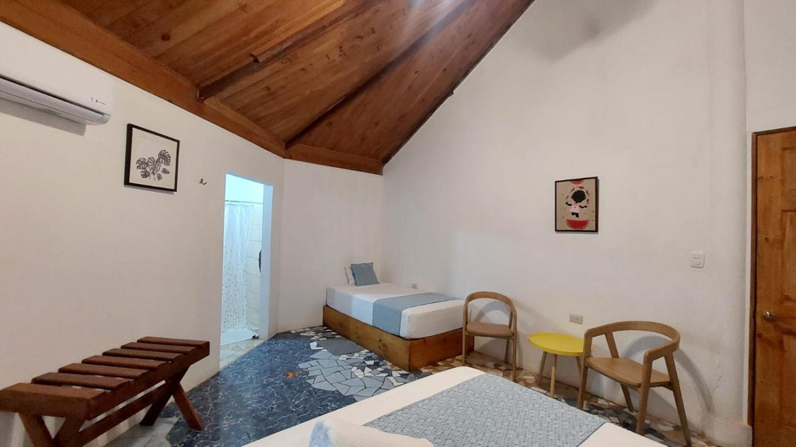 Casa Thirema Tortuguero Hotel Buitenkant foto
