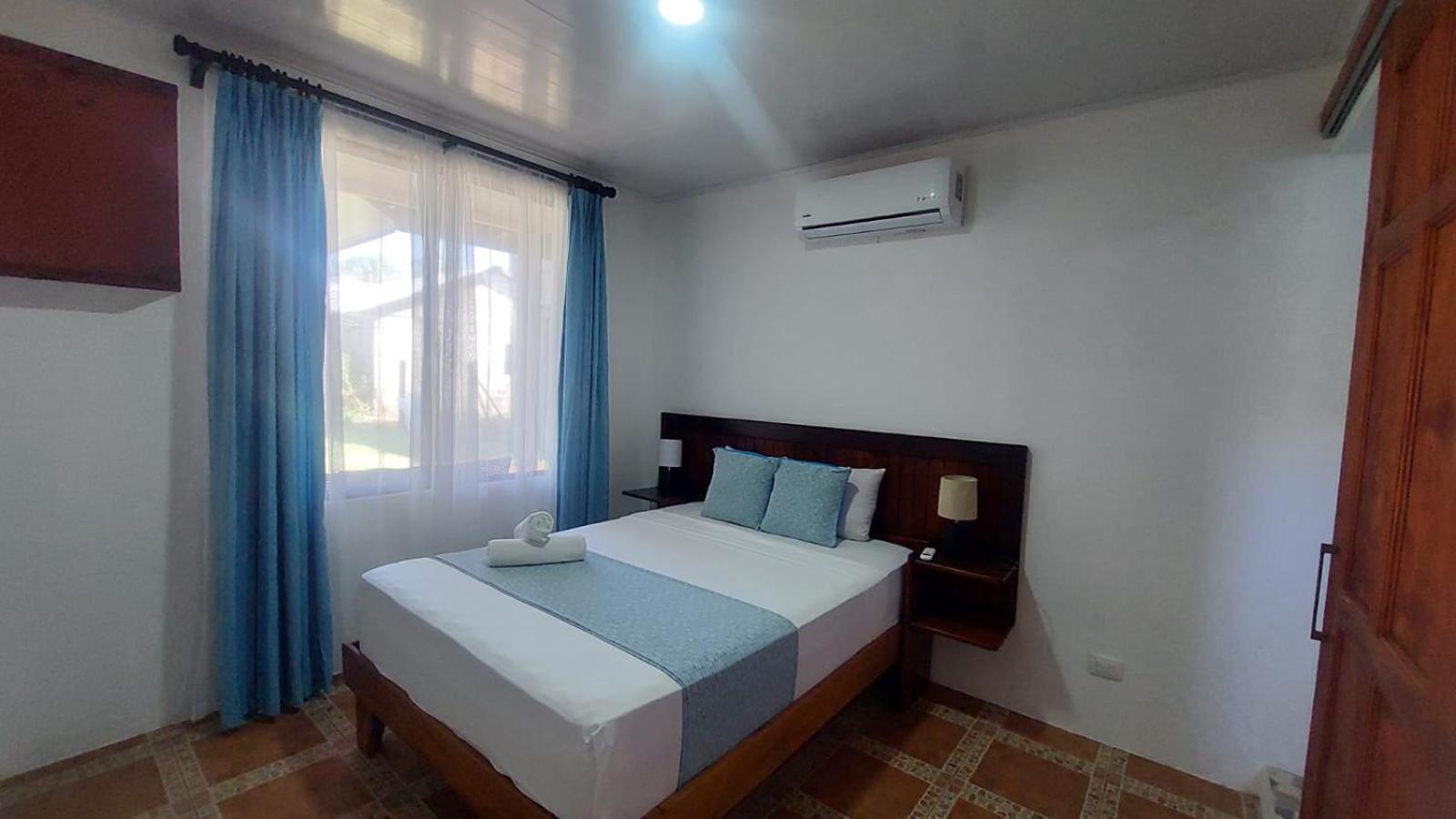 Casa Thirema Tortuguero Hotel Buitenkant foto