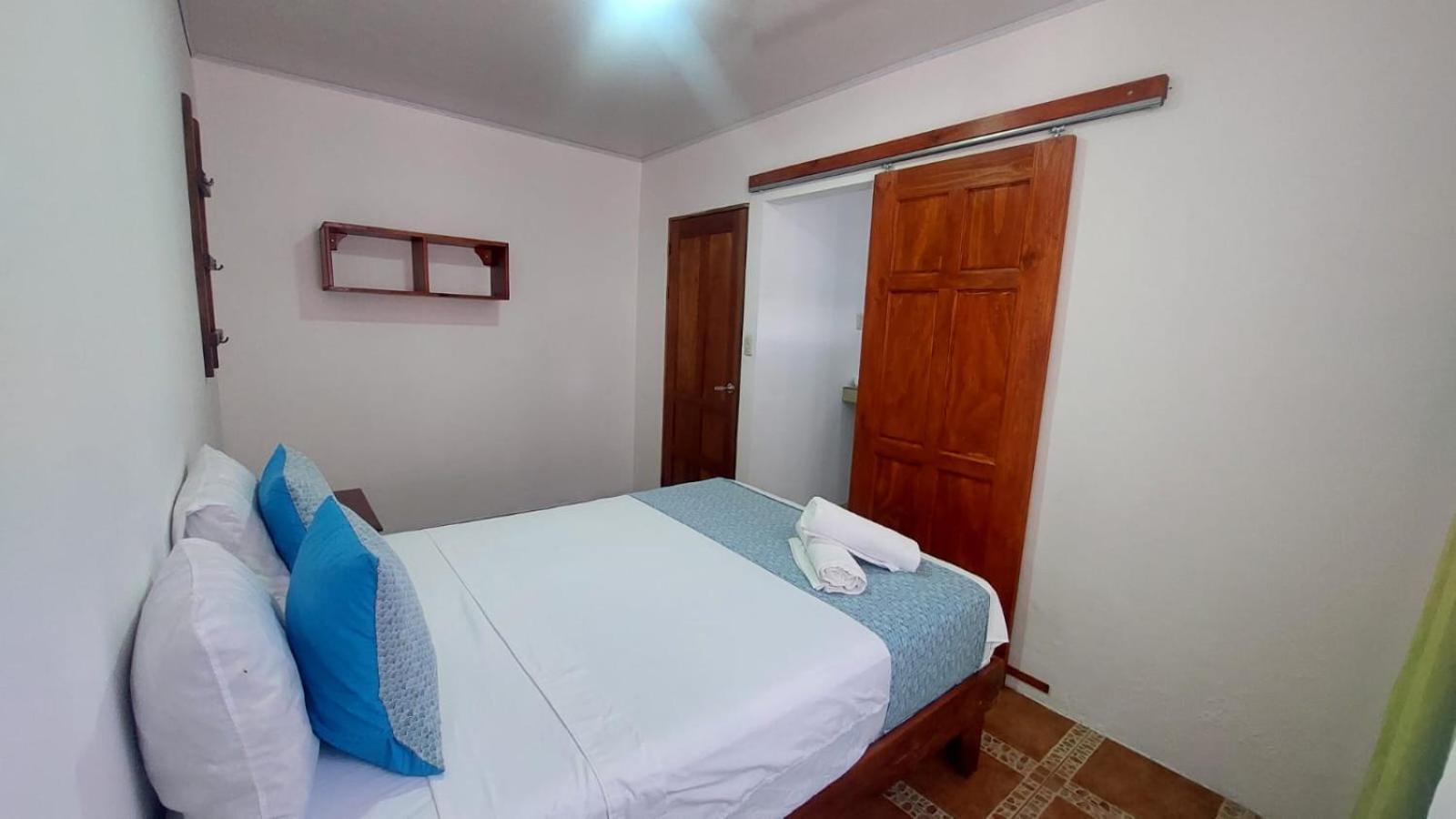 Casa Thirema Tortuguero Hotel Buitenkant foto